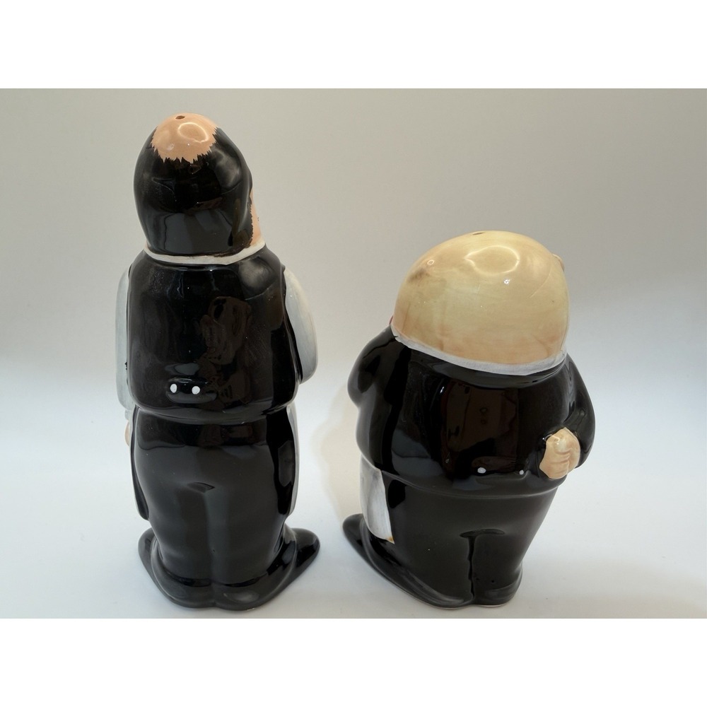 Vintage Salt & Pepper Shakers French Italian Waiters by Certified Intnl - Picture 2 of 5
